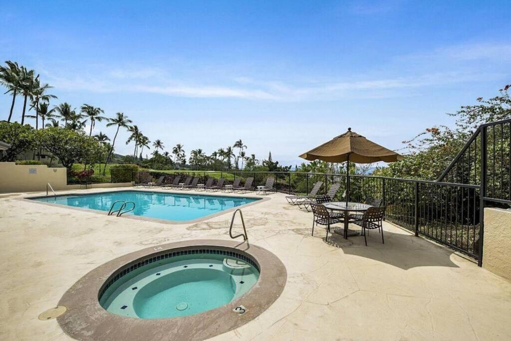 Beautiful 2/2 Condo In Kailua Kona. Ocean View! Екстер'єр фото